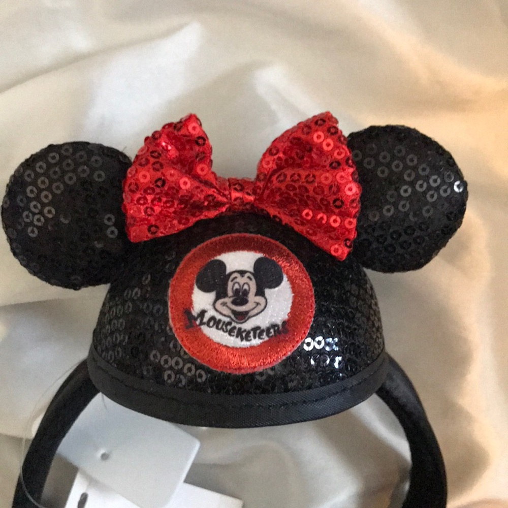 Minnie Mouse Mouseketeers Headband - Picture 3 of 3